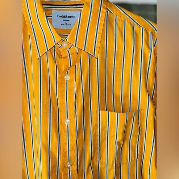 Croft & Barrow Men’s Large Yellow w/Blue Stripes Long Sleeved Button Up Shirt - Picture 4 of 8